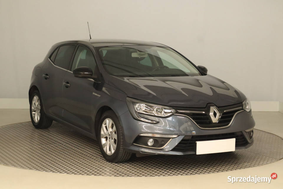 Renault Megane 12 TCe światła przeciwmgielne