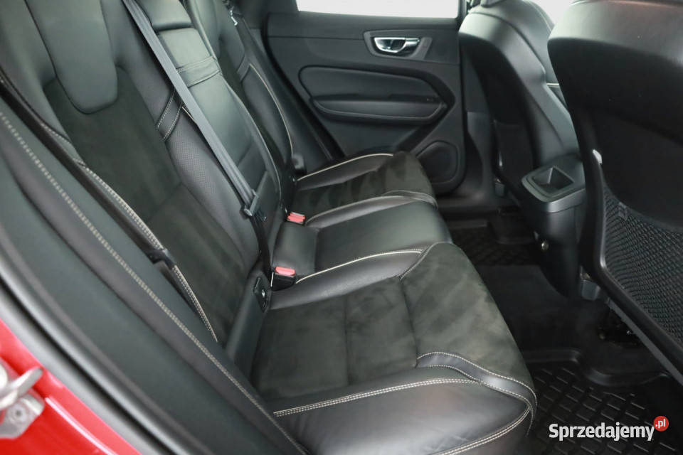 Volvo XC60 D4 asystent pasa ruchu Lublin