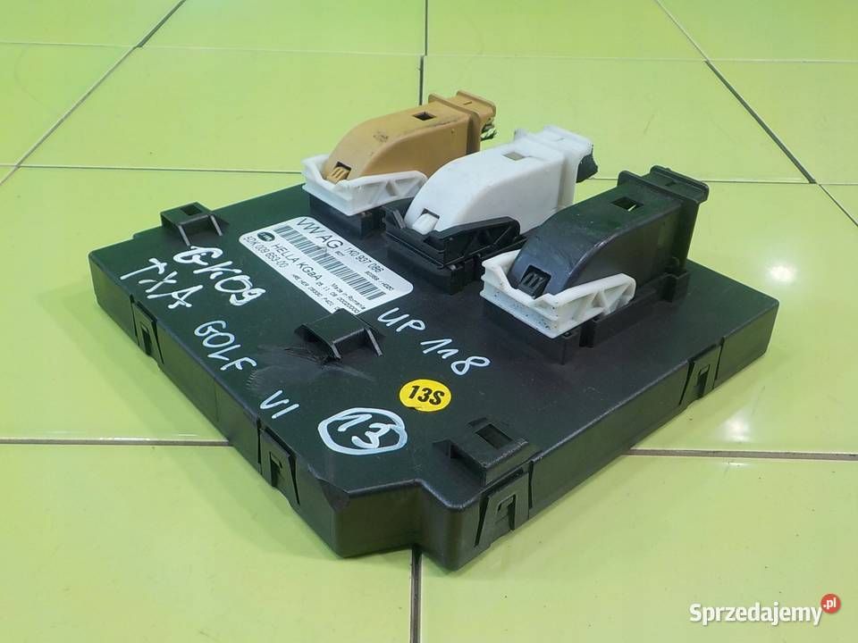 VW GOLF VI 14 TFSI 09r HB 5D modul sterownik Suków