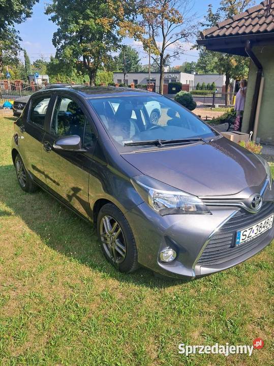 Toyota Yaris bezwypadkowa bluetooth Gliwice