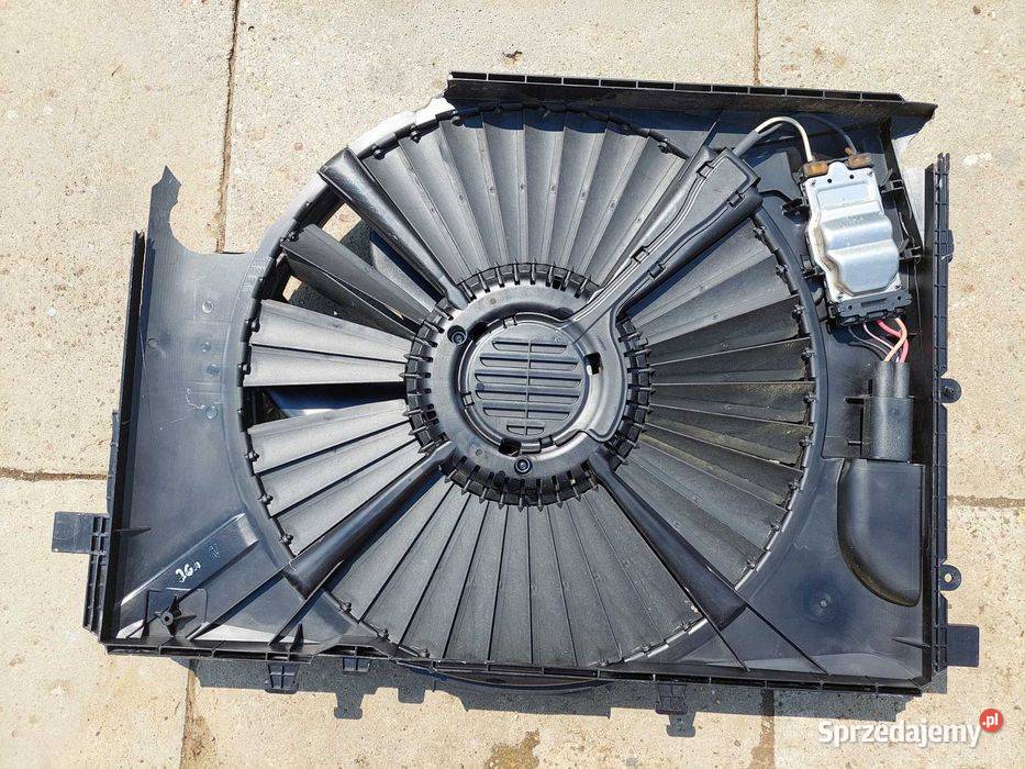 Wentylator Mercedes Benz W204 Ogrzewanie, wentylacja i klimatyzacja Borowie