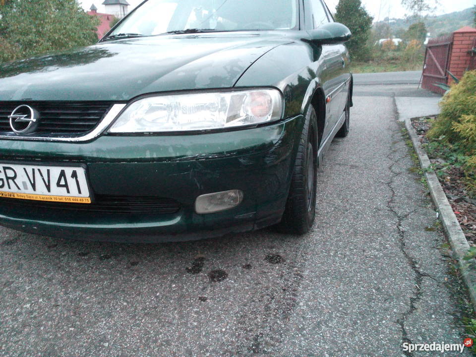 Opel Vectra B Kombi 2000 20 DTI 101 manualna