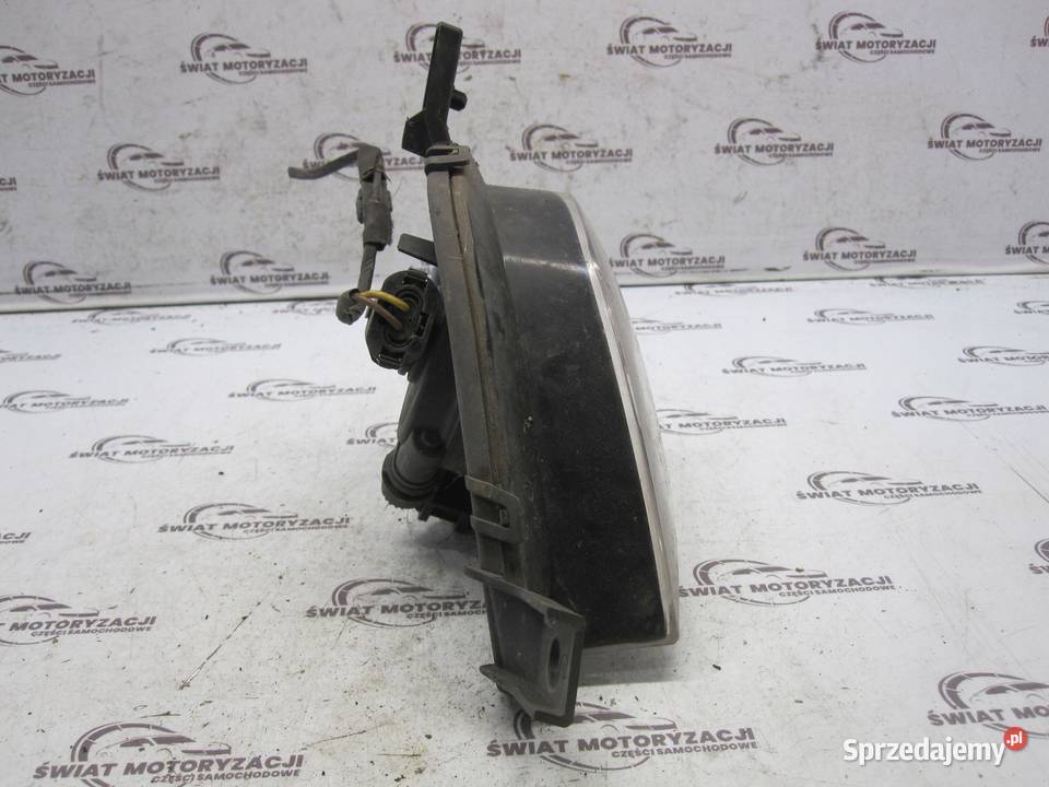 BMW E91 LIFT 11r halogen prawy 17003702