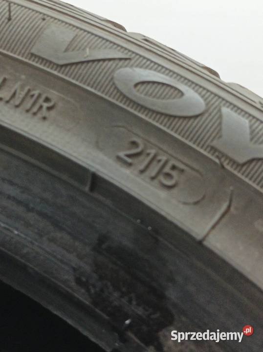 2x OPONA ZIMOWA VOYAGER WINTER 24540R18 2115