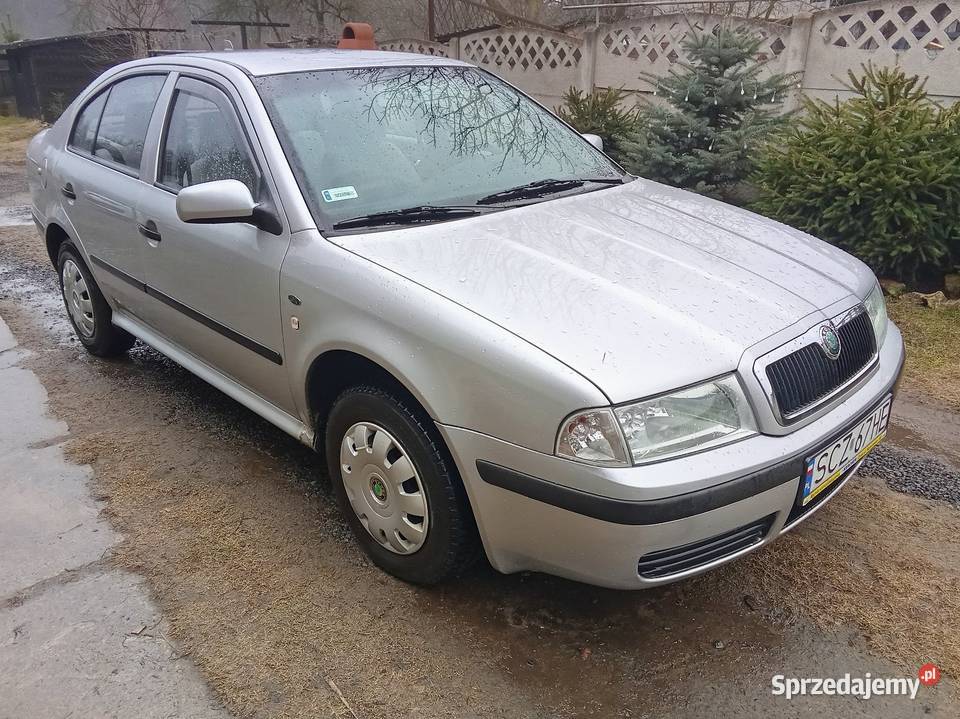 Sprzedam Skodę Oktawie 16 benzyna lakier metallic Octavia śląskie Rększowice