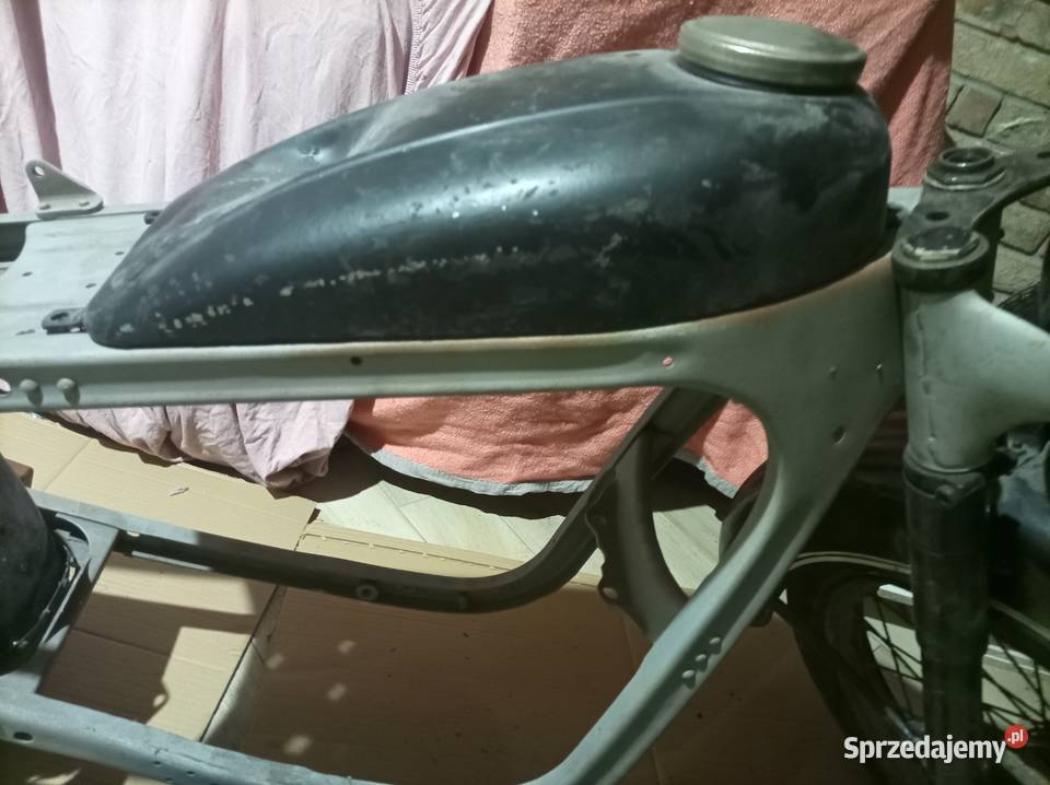 Rama bmw r 35 Nowogród Bobrzański sprzedam