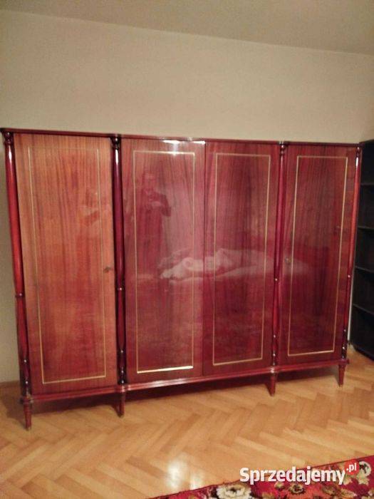 Zestaw mebli szafa czterodrzwiowa toaletka Grójec sprzedam