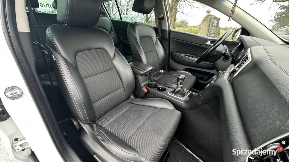 Raty 16 benz Biała Perła Navi kamera Salon isofix Sportage wielkopolskie Rawicz