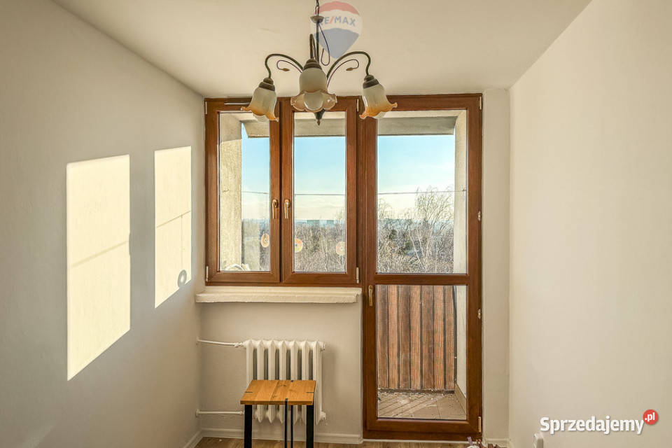 2 pokoje z loggią i widokiem Łódź Górna winda 35.59m2