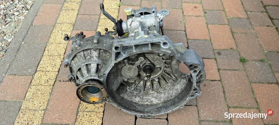 Skrzynia biegów VW Golf I Jetta I FF 5biegowa Luzino