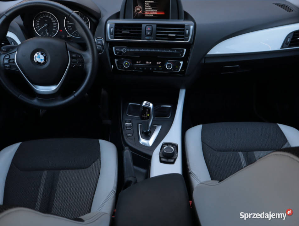 BMW 1 118i Rok produkcji 2015 Lublin
