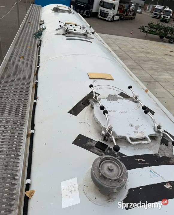 Naczepa do Cementu Feldbinder Feldbinder lubelskie Biała Podlaska