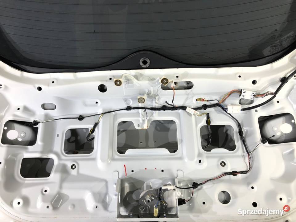 KLAPA TYŁ MITSUBISHI LANCER VIII Hatchback TYLNA