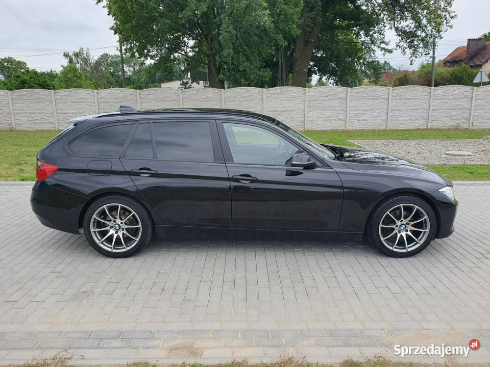 BMW Seria 3 320d 184 Bixenon Skóra Navi Sport Seria 3 Strobice