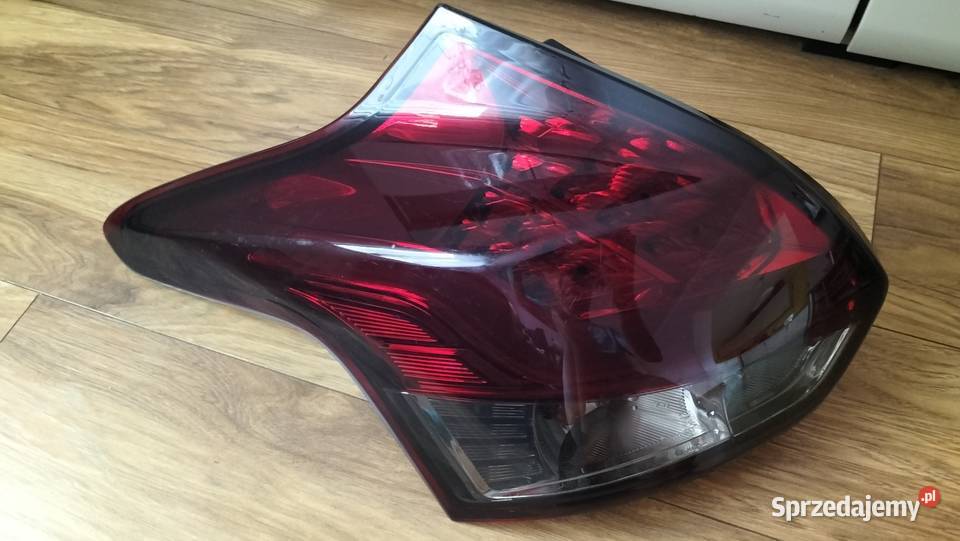 Lampa tylna lewa Ford Focus MK3 HB tuning LED Chocianów