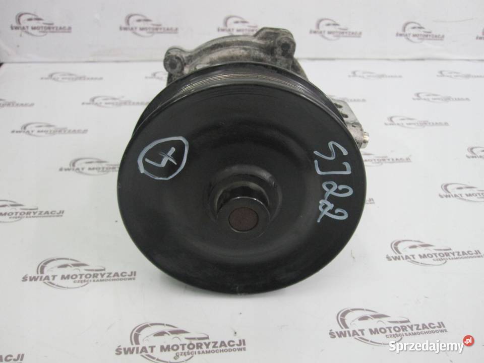 FORD TRANSIT 24 TDDI 00r króciec pompa wody