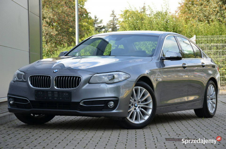 BMW 528 Opłacona 20i 184 Luxury Lift Serwis elektrycznie ustawiane fotele Kutno