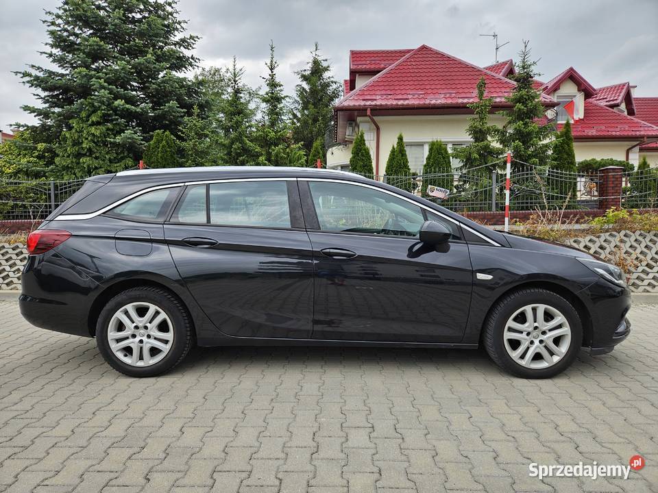 Opel Astra K 2016 14T 125 salon Polska pełna Rzeszów sprzedam