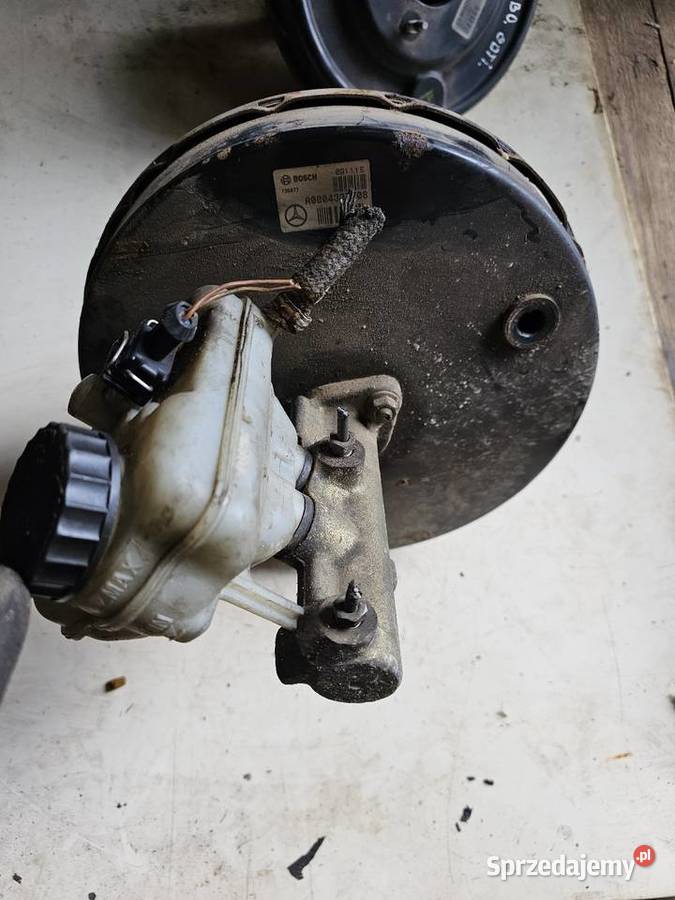 Servo hamulcowe mercedes vito 22 A0004307708 Łagów