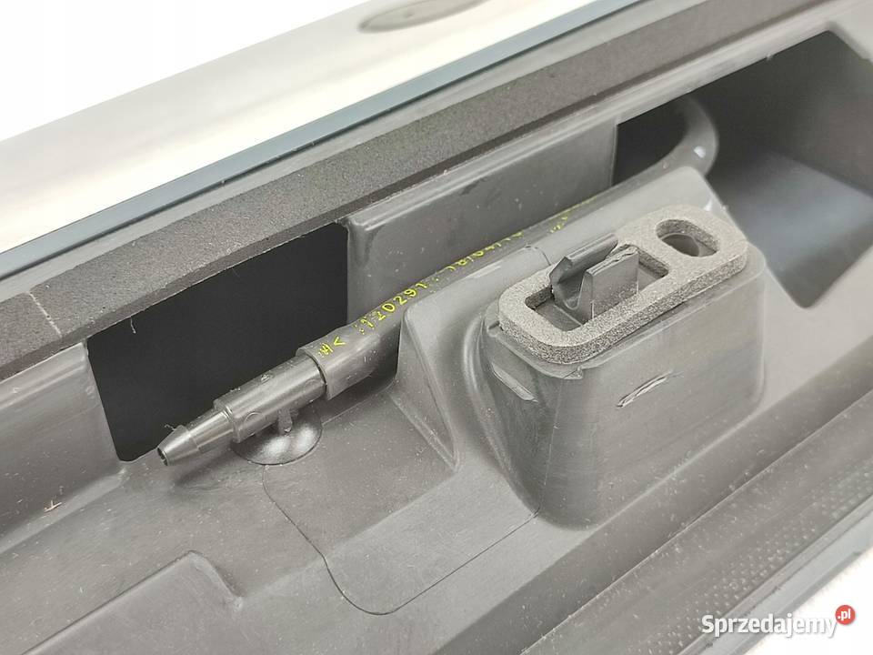 SPOJLER BAGAŻNIKA FORD FOCUS II 2004 PRZED LIFT