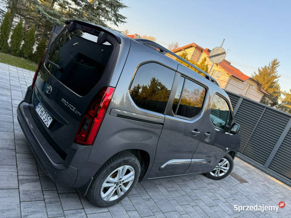 Toyota Proace City Verso 15HDI Zarejestrowana relingi dachowe