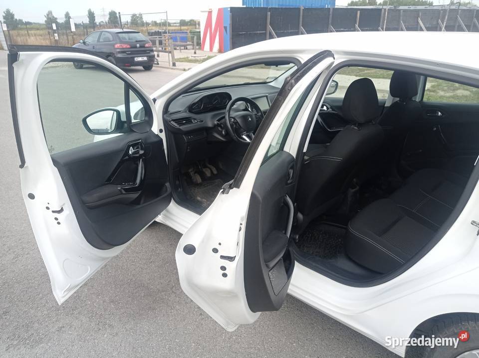 SPRZEDAM PEUGEOT 208 2016 SALON POLSKA mazowieckie