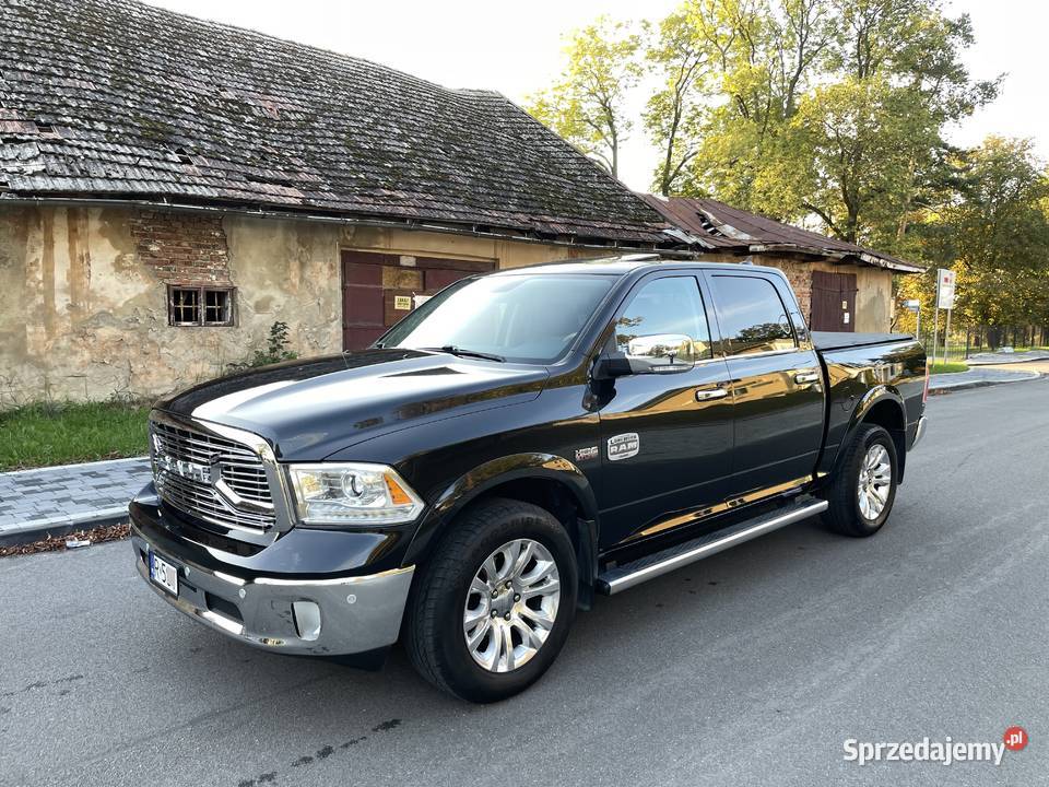 RAM V8 57 HEMI 4x4 LONGHORN LARAMIE Skóra Navi