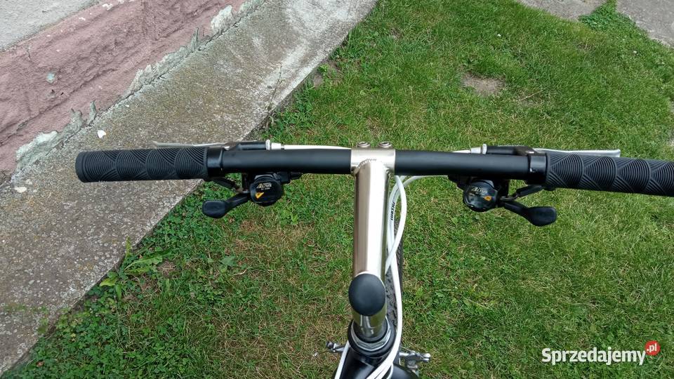 Rower MTB w czarnym macie na Shimano Altus CT90 opolskie Sidzina