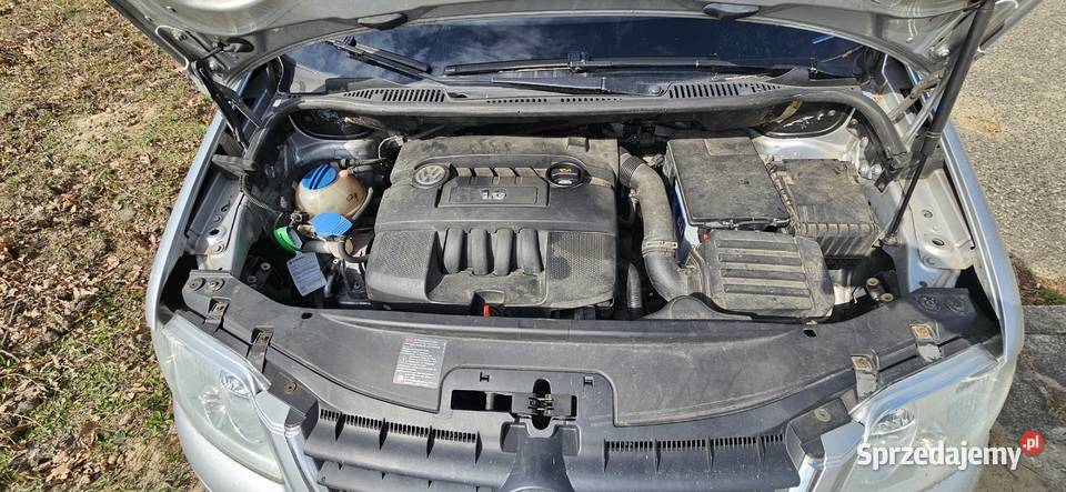 VW Touran 16 8V 102 2007r klimatyzacja elektryka