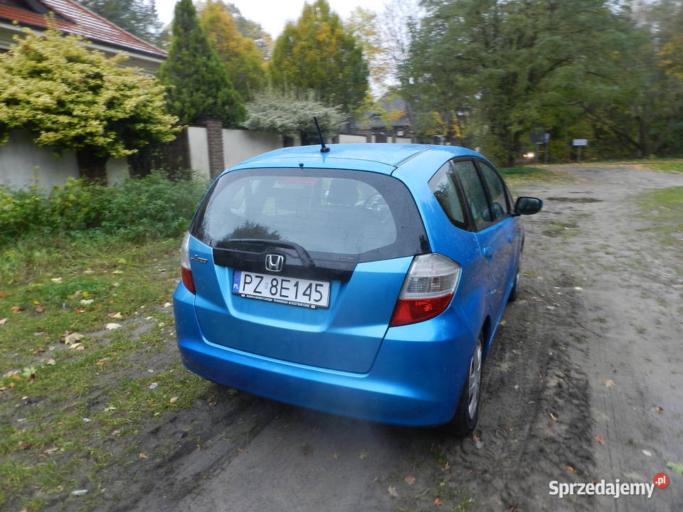 Honda Jazz III śliczna ekonomiczna niezawodna wspomaganie kierownicy