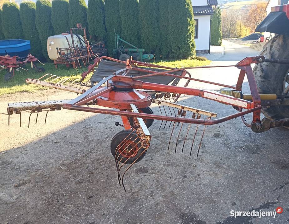 Zgrabiarka karuzelowa DeutzFahr małopolskie Pisarzowa