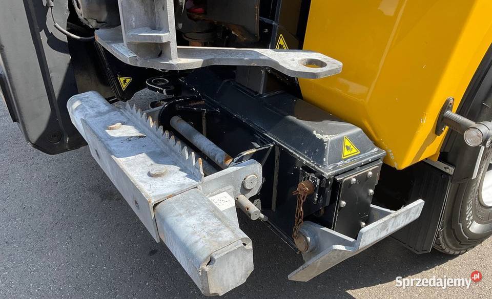 Holownik 4 osiowy 8x4 Mercedes FALKOM do 480KM Warszawa