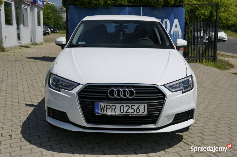 Audi A3 salon Polska bezwypadkowy 15 150 automat wielofunkcyjna kierownica mazowieckie Warszawa