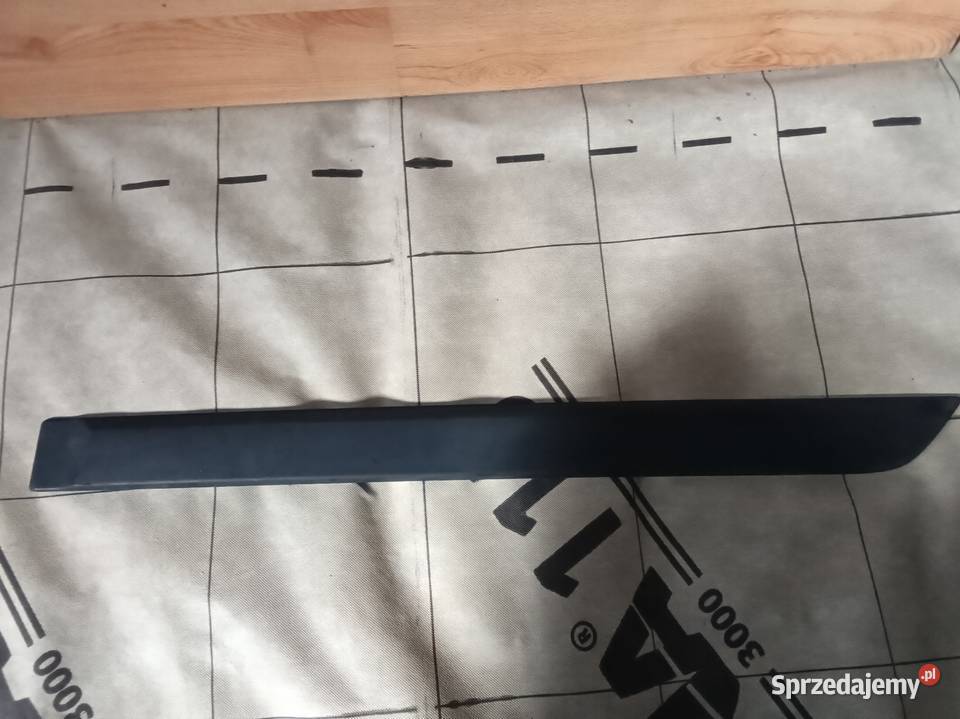 Listwa drzwi prawy tył sx4 scross 990E079J07000 Dobra