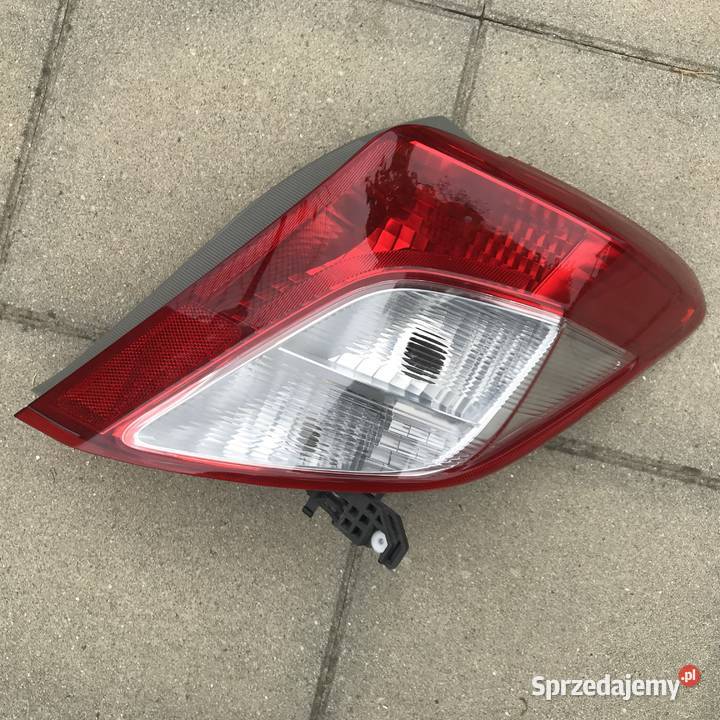 Lampa tylna prawa Toyota Yaris Kraków