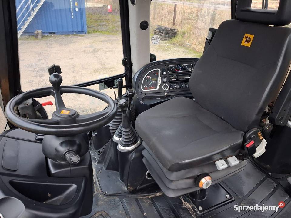 Koparko ładowarka JCB 4CX dolnośląskie Świebodzice