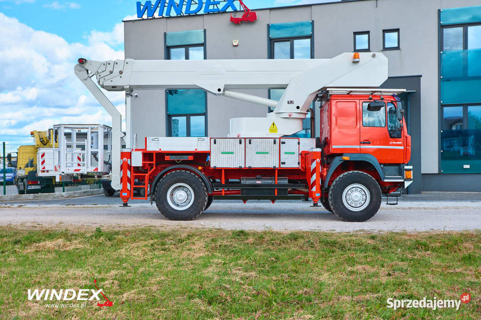 Podnośnik koszowy Bison TKA 35 4x4 Chojnice