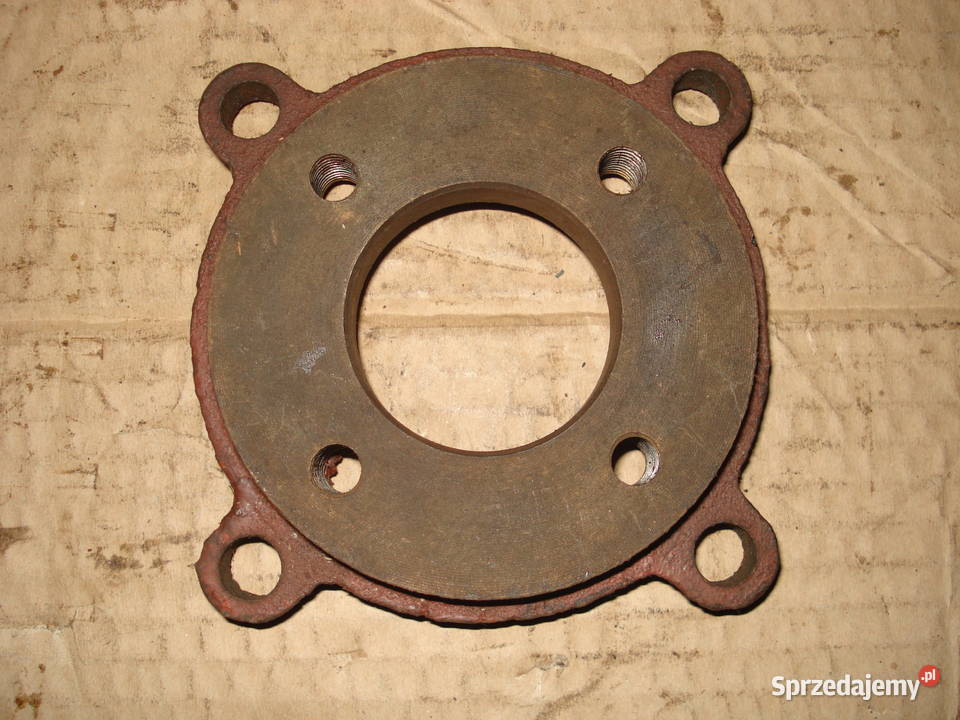 Pokrywa łożyska młocarni Bizon nowa oryginał Części zamienne