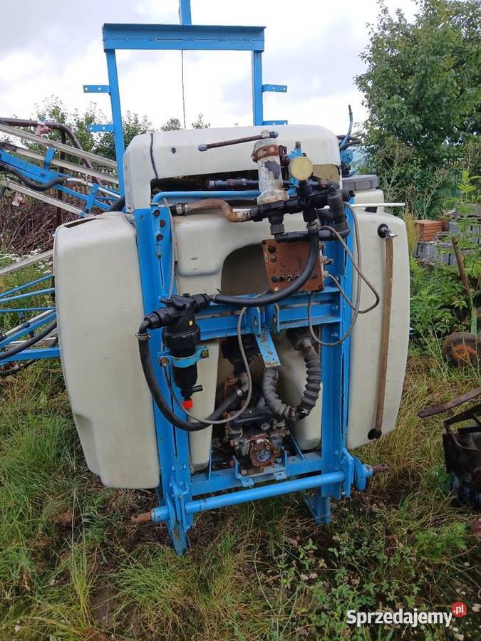 Opryskiwacz 800l łódzkie Lubochnia
