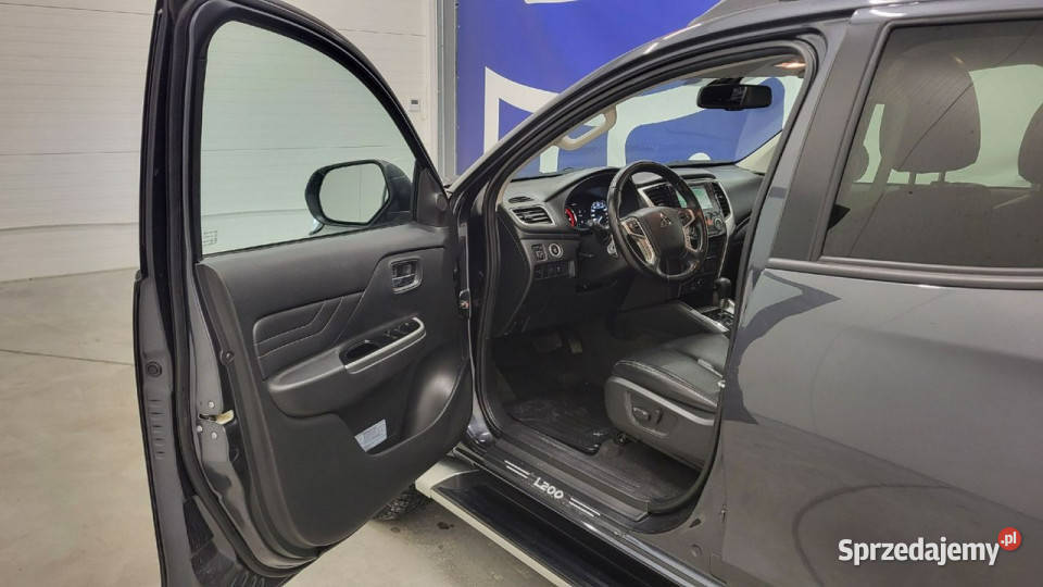 Mitsubishi L200 22 d DC Stark Basic aut mazowieckie Grójec