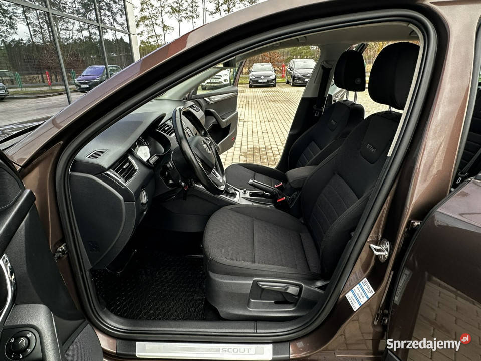 koda Octavia Navi Alu Bixenon LED Ele Klapa 184KM sprzedam