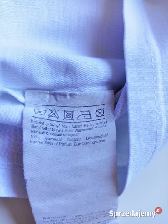 Śnieżnobiały tshirt z mieniącym serduszkiem 5 10 5.10.15 Katowice