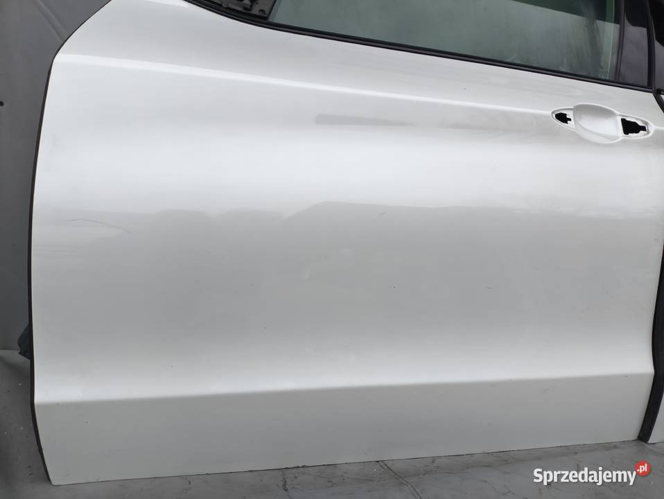 BMW X5 F15 DRZWI PRZEDNIE TYLNE LEWE ALPINWEISS osobowe sprzedam