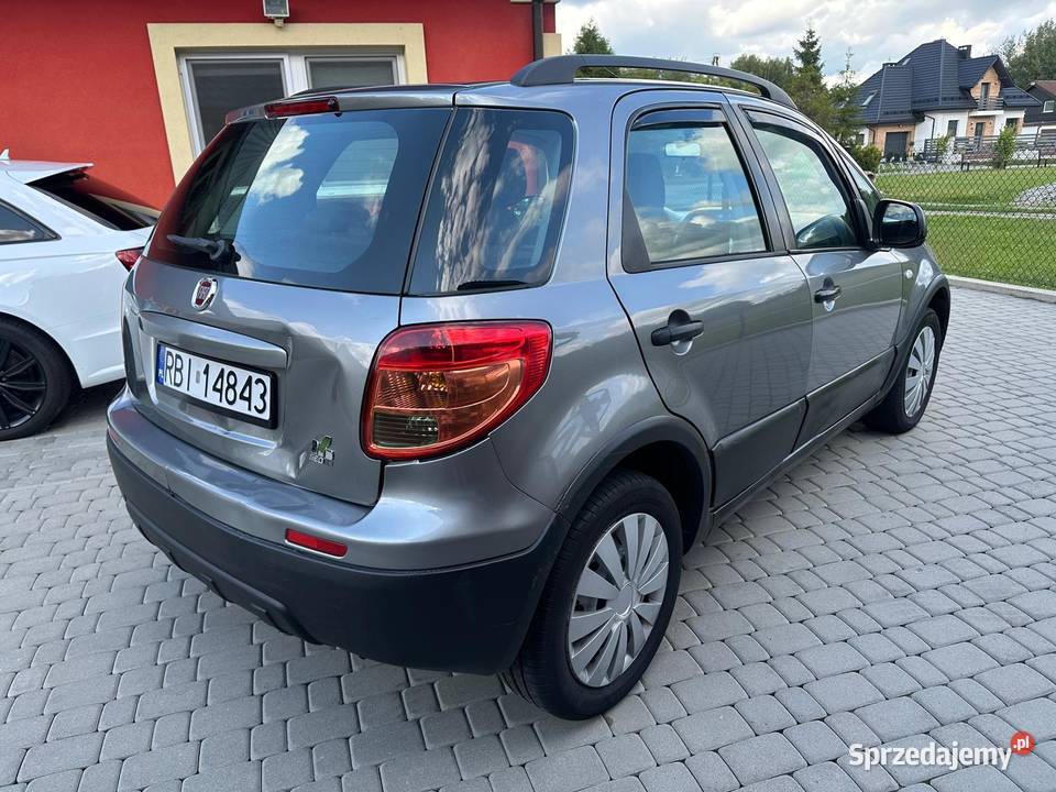 FIAT SEDICI 4x4 16 BENZYNA GAZ 2008 Pierwsza szary