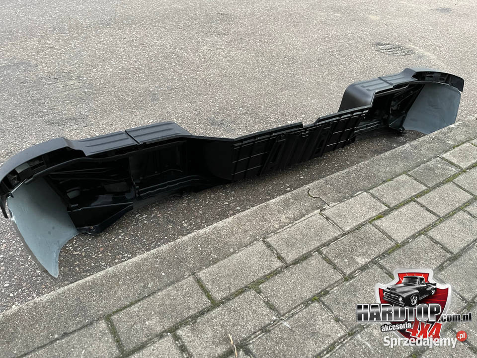 Zderzak Tylny Toyota Hilux 2016 Oryginalny zderzaki Karoseria Pasłęk