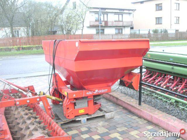 rozsiewacz do nawozu RAU 1800 MDS921 rozsiewacze nawozów Aleksandrów
