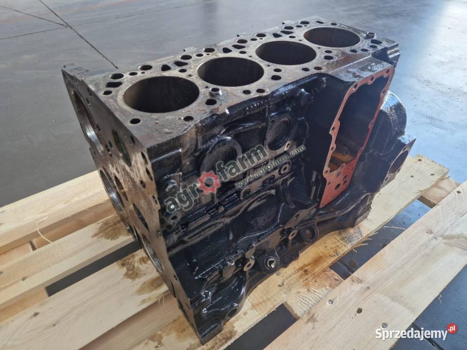 Blok silnika Holland T5060 TL90A T4050 Byków