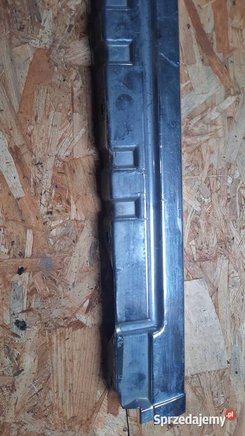 Listwa audi 200 20v avant tył 445 807 443 E Krasnobród sprzedam