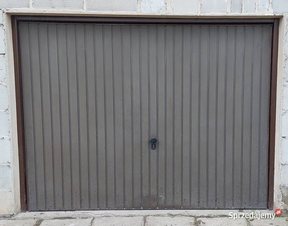 Brama garażowa uchylna 250x190 Porąbka