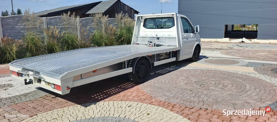 Auto laweta VW Transporter 19 Tdi Wołów sprzedam